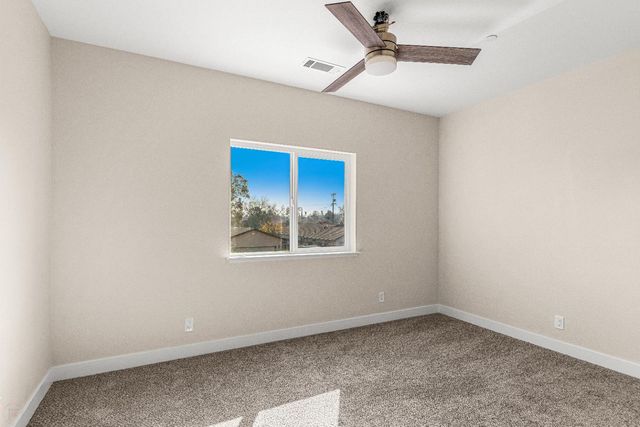 2379 E Willow St, Stockton, CA 95205