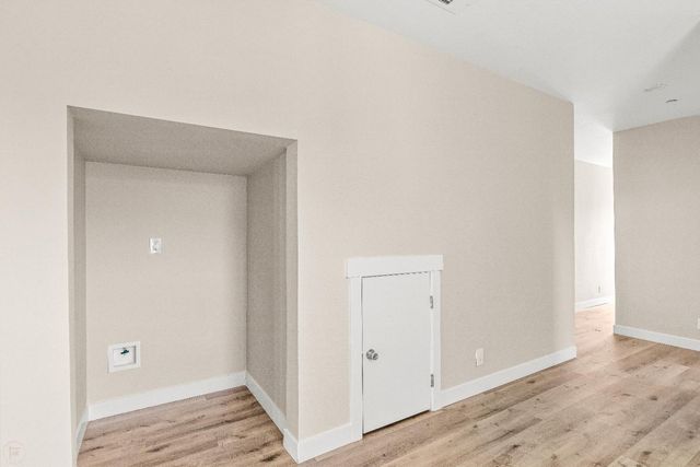 2379 E Willow St, Stockton, CA 95205