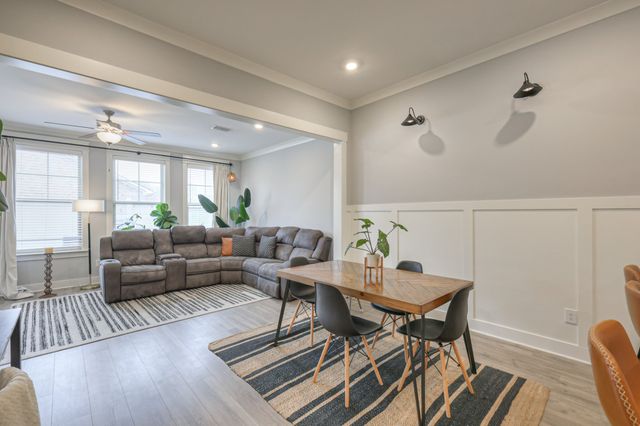 2108 Halfmoon Way, Murfreesboro, TN 37130