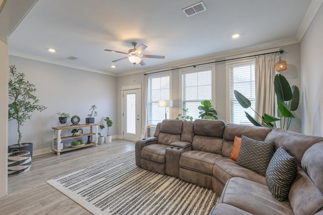 2108 Halfmoon Way, Murfreesboro, TN 37130