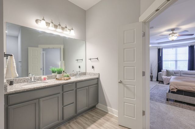 2108 Halfmoon Way, Murfreesboro, TN 37130