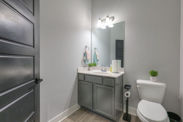 2108 Halfmoon Way, Murfreesboro, TN 37130