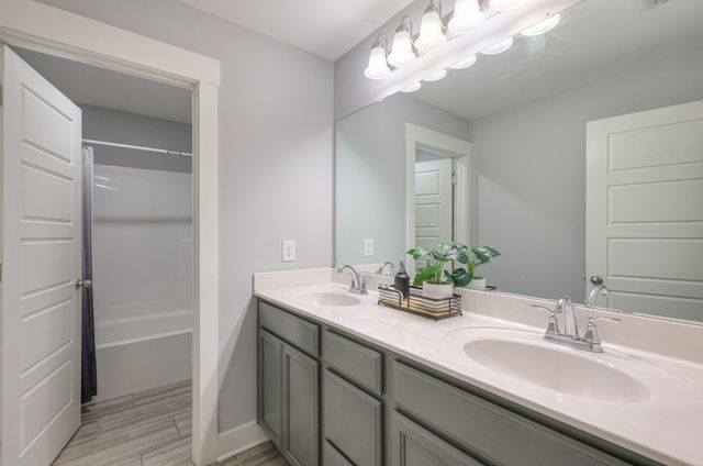 2108 Halfmoon Way, Murfreesboro, TN 37130