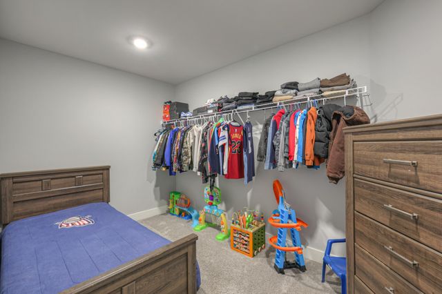 2108 Halfmoon Way, Murfreesboro, TN 37130