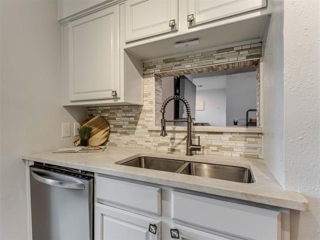 14331 N Pennsylvania Avenue 32G, Oklahoma City, OK 73134