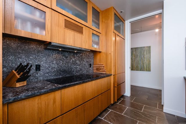 300 E 3rd St Apt 1602, Little Rock, AR 72201