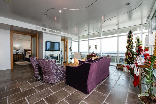 300 E 3rd St Apt 1602, Little Rock, AR 72201