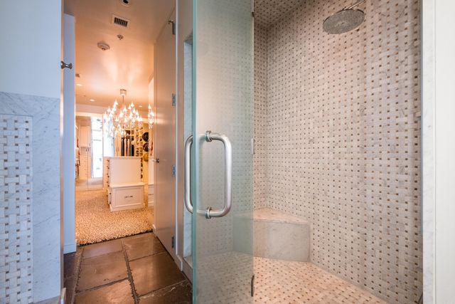 300 E 3rd St Apt 1602, Little Rock, AR 72201