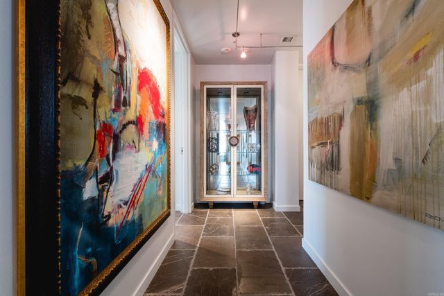 300 E 3rd St Apt 1602, Little Rock, AR 72201