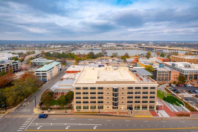 300 E 3rd St Apt 1602, Little Rock, AR 72201