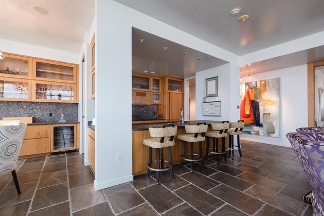 300 E 3rd St Apt 1602, Little Rock, AR 72201