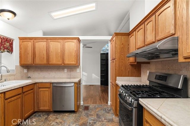 316 Memphis, Paradise, CA 95969