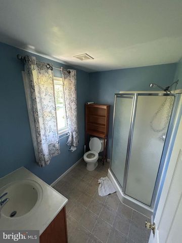 135 SWEETWATER LN, Newmanstown, PA 17073