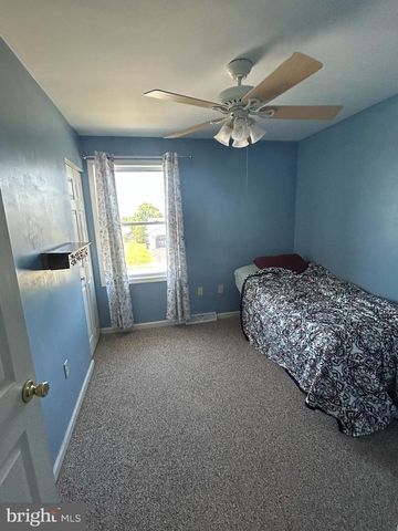 135 SWEETWATER LN, Newmanstown, PA 17073