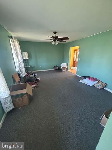135 SWEETWATER LN, Newmanstown, PA 17073