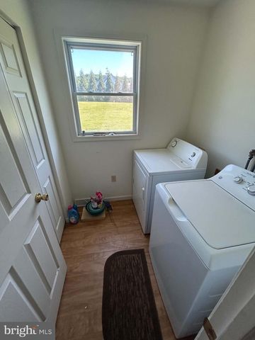 135 SWEETWATER LN, Newmanstown, PA 17073