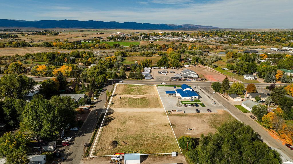 2533 Coffeen Avenue, Sheridan, WY 82801