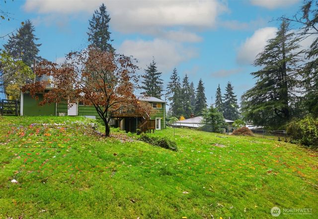 4364 151st Avenue SE, Bellevue, WA 98006