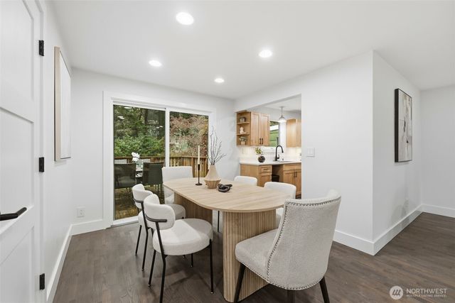 4364 151st Avenue SE, Bellevue, WA 98006