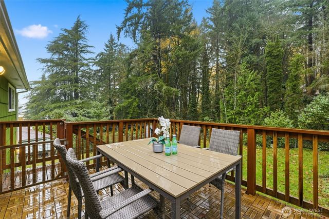 4364 151st Avenue SE, Bellevue, WA 98006