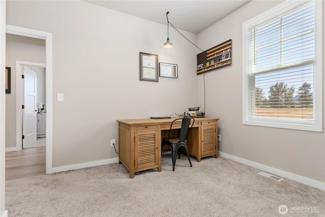 801 Pine Crest Drive, Everson, WA 98247