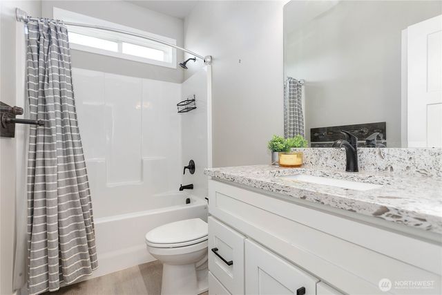 801 Pine Crest Drive, Everson, WA 98247