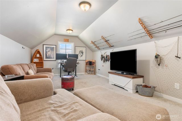 801 Pine Crest Drive, Everson, WA 98247