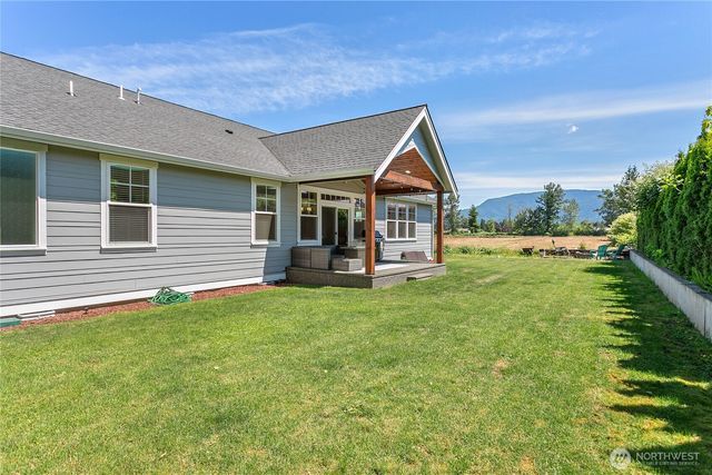 801 Pine Crest Drive, Everson, WA 98247