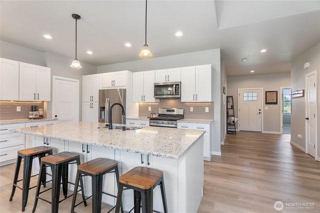801 Pine Crest Drive, Everson, WA 98247