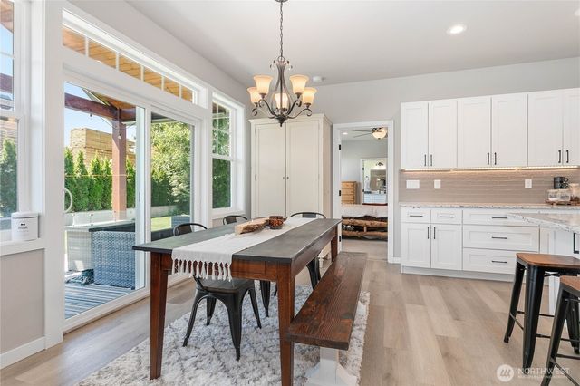 801 Pine Crest Drive, Everson, WA 98247