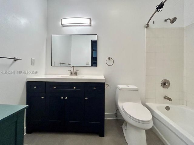 444 NE 30th St 707, Miami, FL 33137