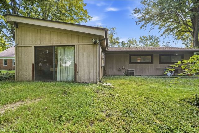 110 E 252nd Street, Euclid, OH 44132