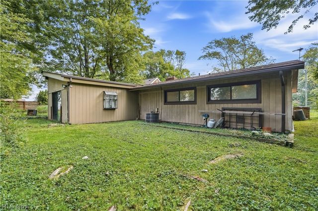 110 E 252nd Street, Euclid, OH 44132