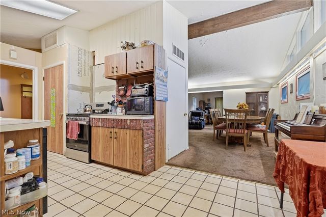 110 E 252nd Street, Euclid, OH 44132