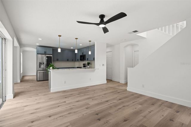 10224 MERRIMAC MANOR DRIVE, Riverview, FL 33578