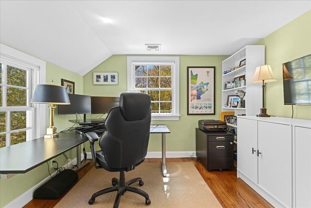 279 Oakland Street, Wellesley, MA 02481