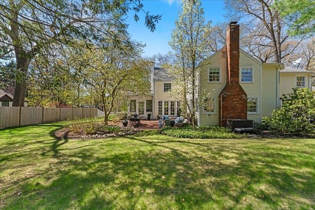 279 Oakland Street, Wellesley, MA 02481
