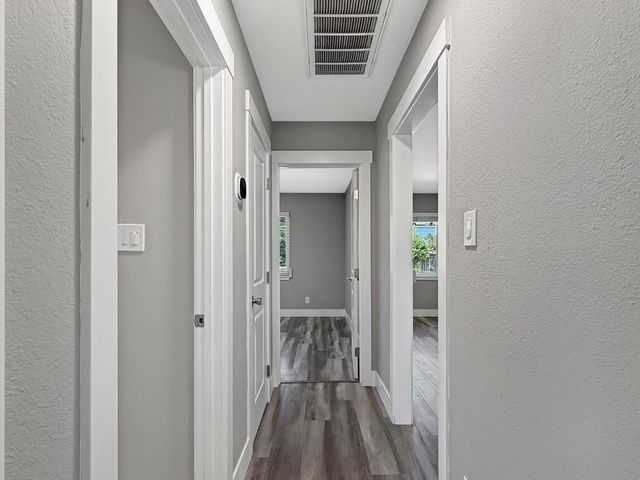 7013 Thomas Dr, North Highlands, CA 95660