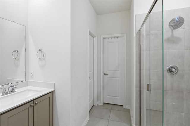 10407 Twisting Springs Drive, Aubrey, TX 76227