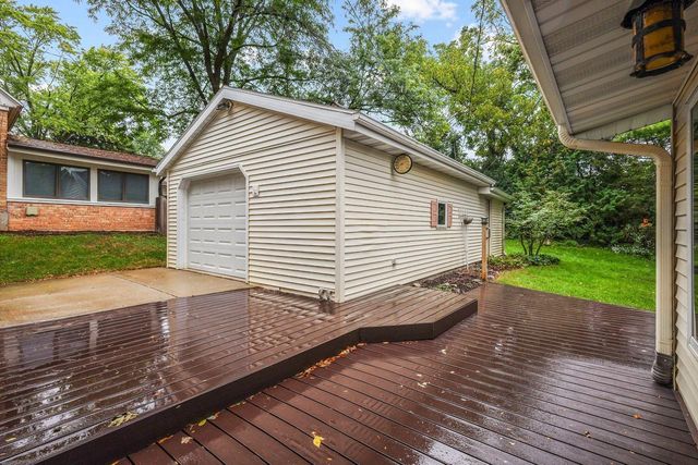 3514 Lucia CREST, Madison, WI 53705