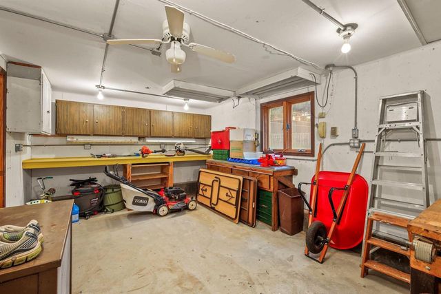 3514 Lucia CREST, Madison, WI 53705