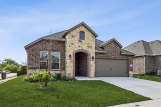 11324 Summer Rain Boulevard, Aubrey, TX 76227