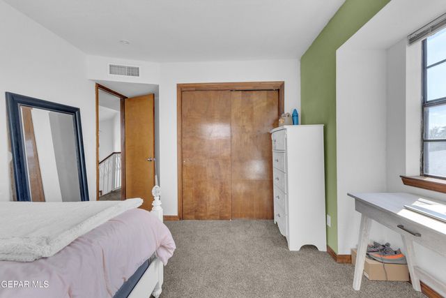 10579 KINROSS Avenue, El Paso, TX 79925