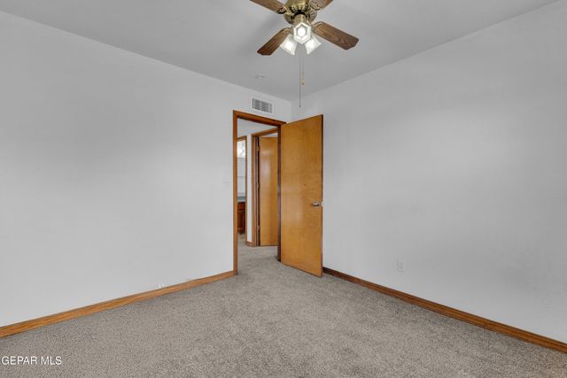 10579 KINROSS Avenue, El Paso, TX 79925