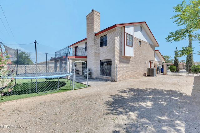 10579 KINROSS Avenue, El Paso, TX 79925