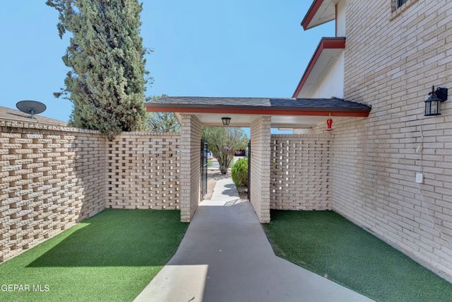 10579 KINROSS Avenue, El Paso, TX 79925