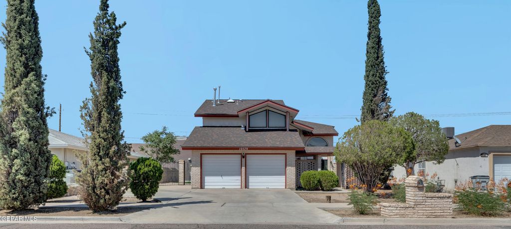 10579 KINROSS Avenue, El Paso, TX 79925