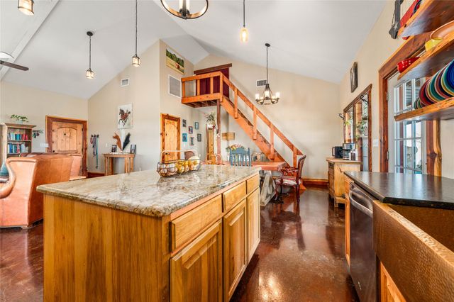 318 CR 3355, Valley Mills, TX 76689