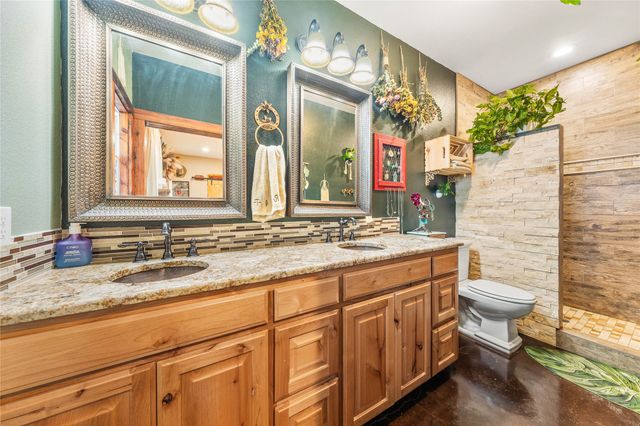 318 CR 3355, Valley Mills, TX 76689