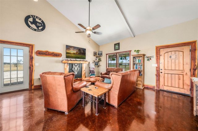 318 CR 3355, Valley Mills, TX 76689